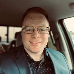 Meet your Posher, Posh